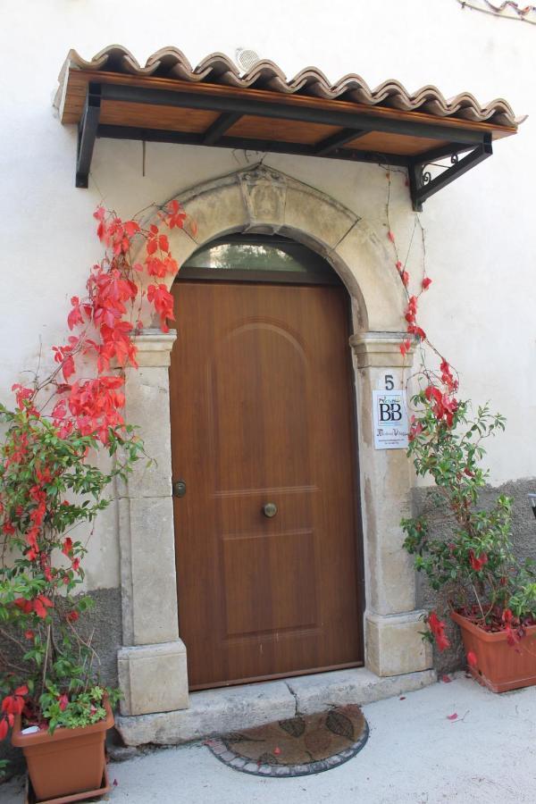 Medieval Village Of Pacentro Экстерьер фото